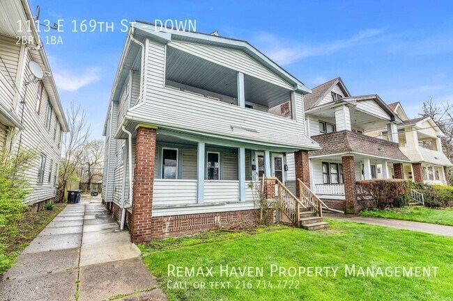 Foto del edificio - 1113 E 169TH ST DN, Cleveland - Spacious 2...