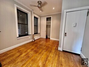 Building Photo - Renovated one bedroom. In NoLita