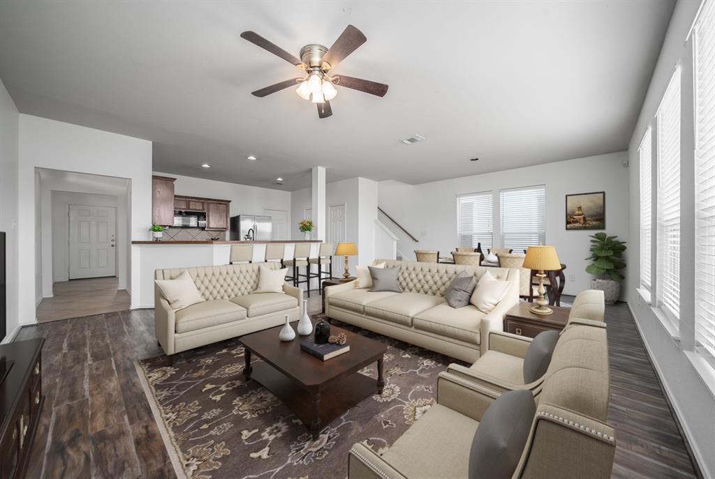 Foto principal - 7018 Plum Creek Terrace Ln