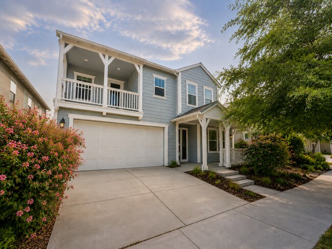 Building Photo - Gorgeous 4 Bedroom Model Home in the Cannery
