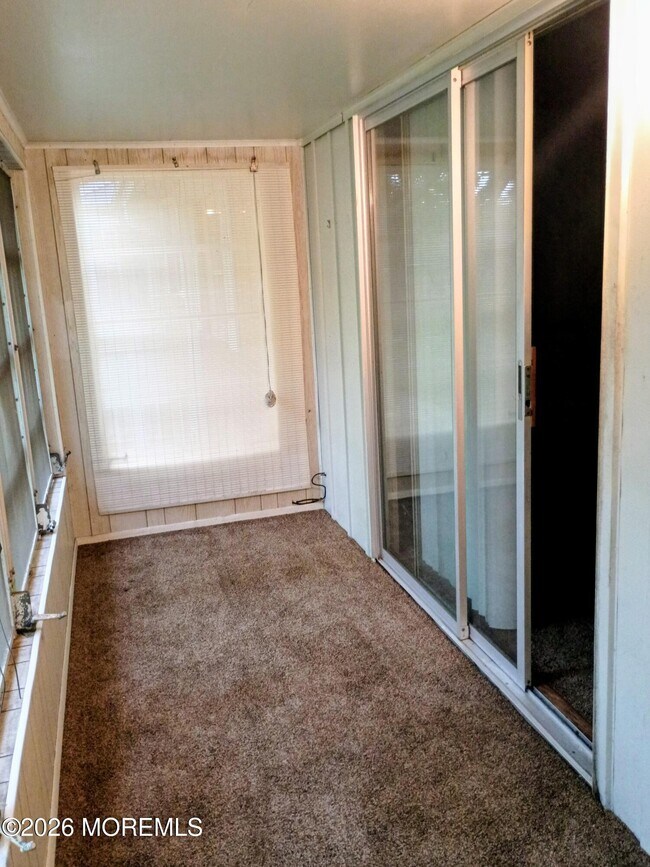 Building Photo - 47L Cambridge Ct