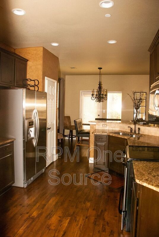 Building Photo - 8604 Heather Ridge Dr