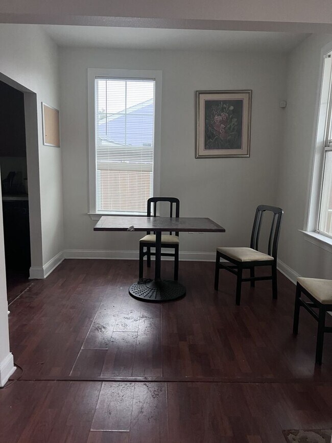 Foto del edificio - Cute 2 bedroom