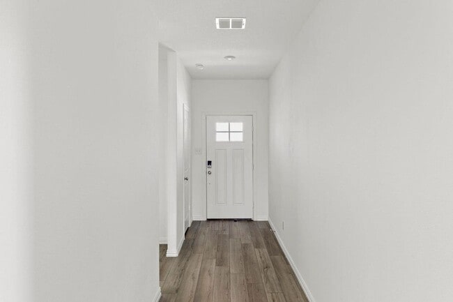 Building Photo - 1228 Ipkiss Ave