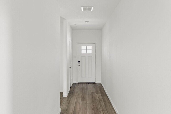 Foto del edificio - 1228 Ipkiss Ave