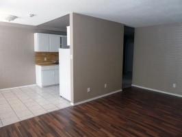 Interior Photo - Lincoln Terrace