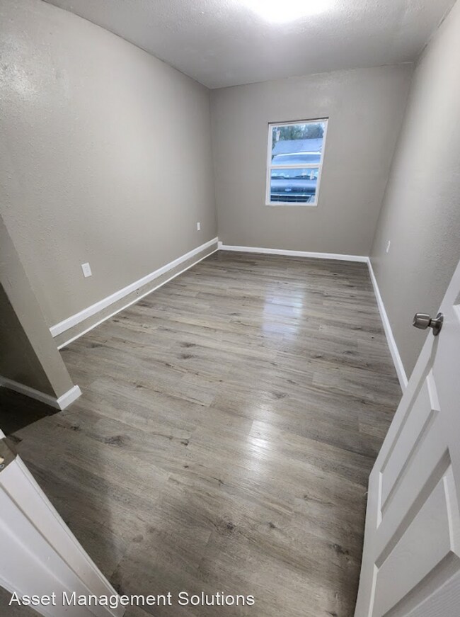 Foto del edificio - 5 br, 1.5 bath House - 3117 SE 54th St