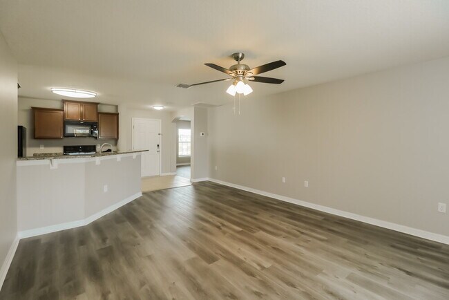 Foto del edificio - 6742 Wirevine Dr