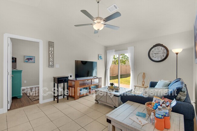 Building Photo - 3531 Southwind Dr
