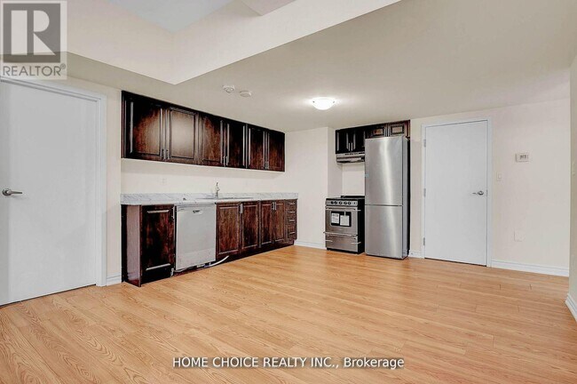 Building Photo - 143 Terry Fox Dr