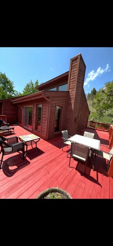 Foto principal - 100 Red Rock Ct