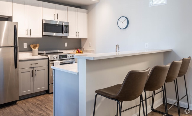 1HAB, 1BA - 828 ft² - Ministry Lofts at St. Michael's