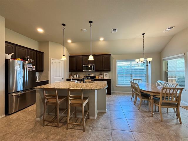 Foto del edificio - 6348 Longhorn Herd Ln