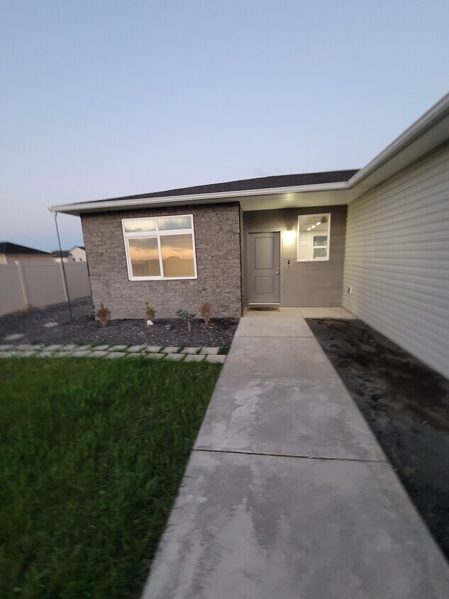 1121 thunder mountain