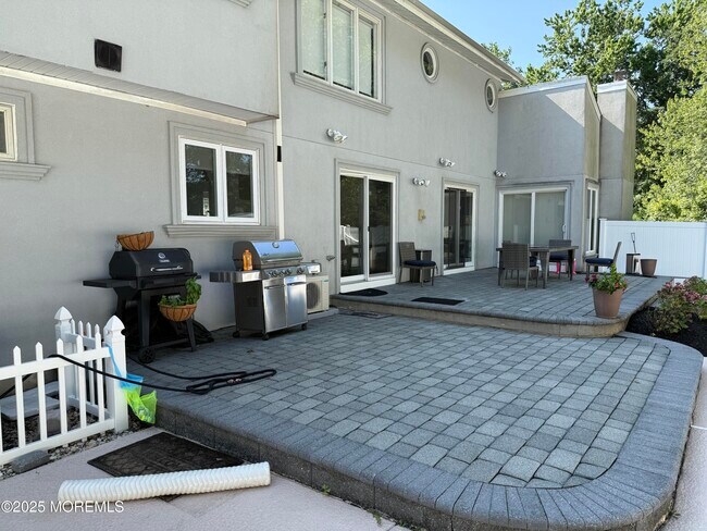 Foto del edificio - 7 Harvard Ct