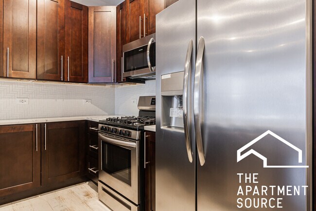 Foto del edificio - 2829 N Rockwell St