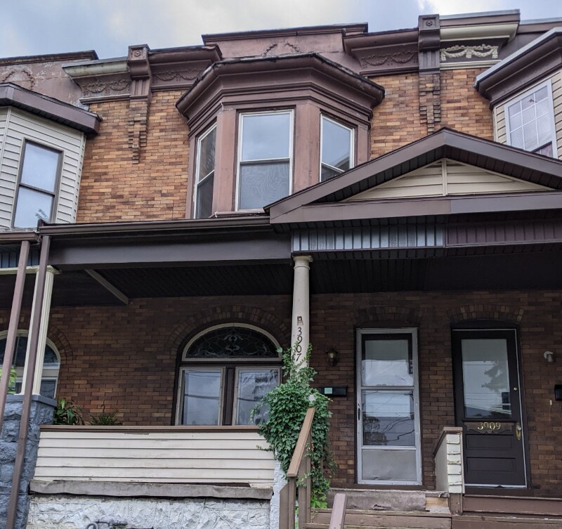 Primary Photo - 3907 Burgoon Rd