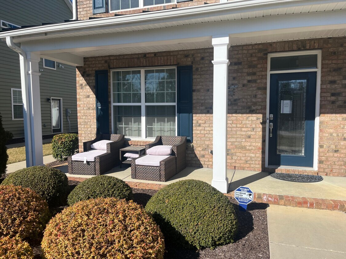 Foto principal - 7016 Hawser Ln