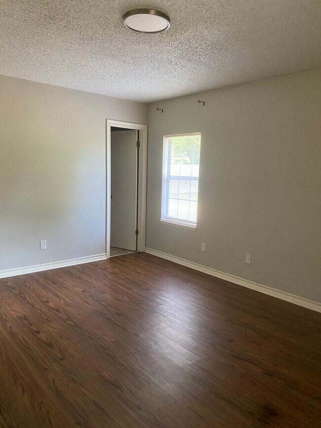 Foto del edificio - 3508 Sabine Ave