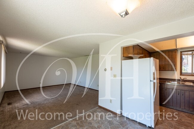 Foto del edificio - Great 2 Bedroom Condo with Storage and Out...