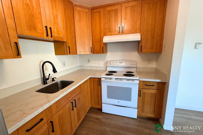 Foto del edificio - 240 San Diego Ave