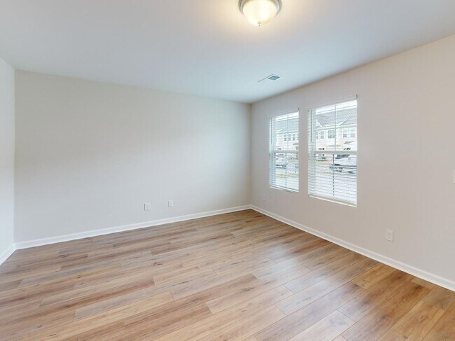 Building Photo - 1639 Solandra Drive