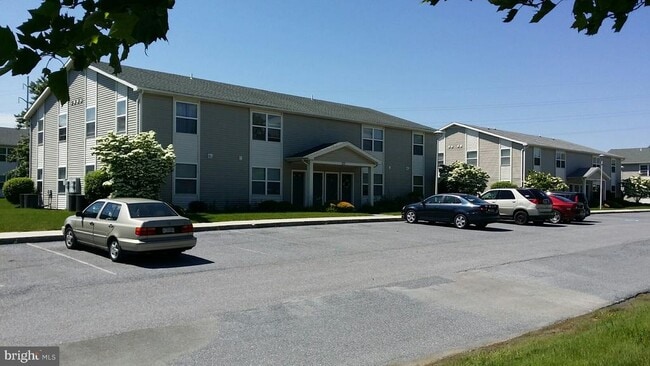 Foto del edificio - 2300 Vartan Ct