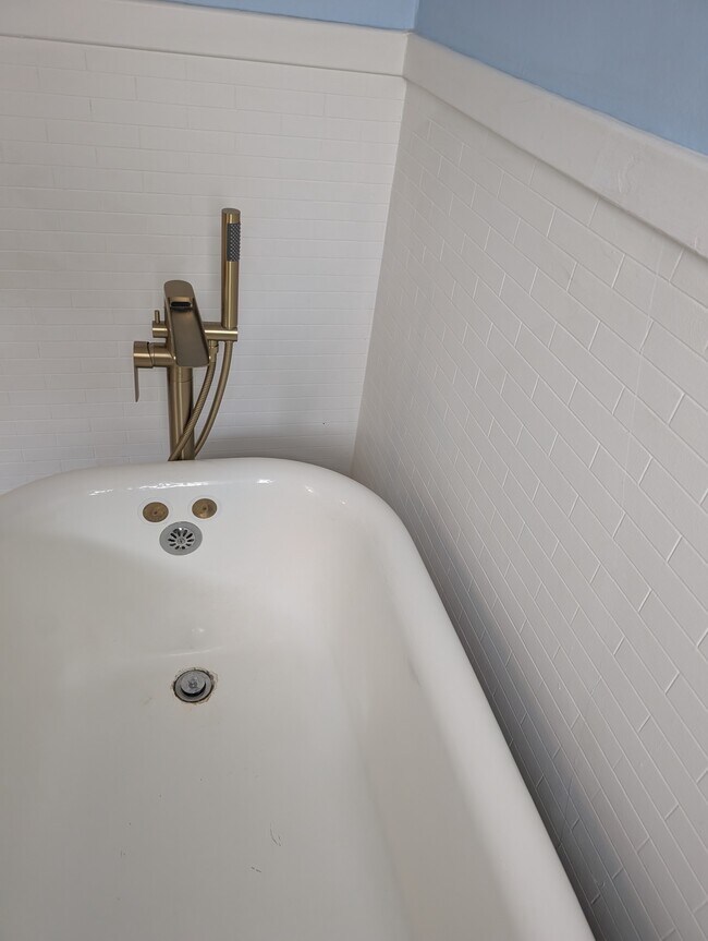 Foto del edificio - 601 Crescent Ave