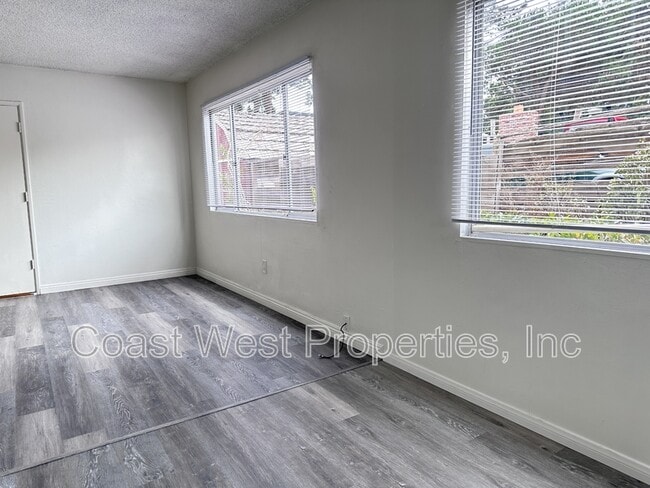 Building Photo - 1620 Reed Ave