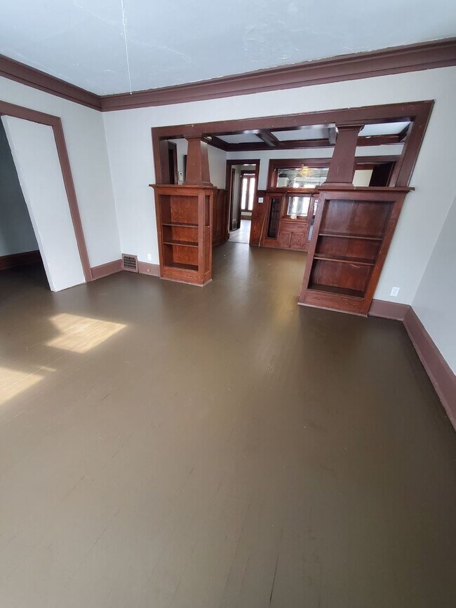 Foto del edificio - 2544-2546 N 40th St. (Duplex)