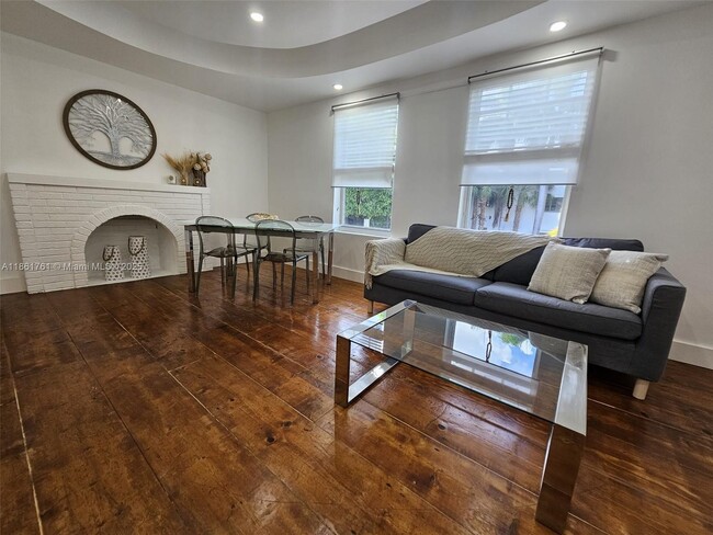 Foto del edificio - 622 15th St