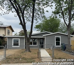 Primary Photo - 1629 W Wildwood Dr