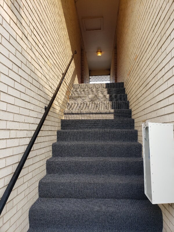 Building Photo - 4747 W 101st St