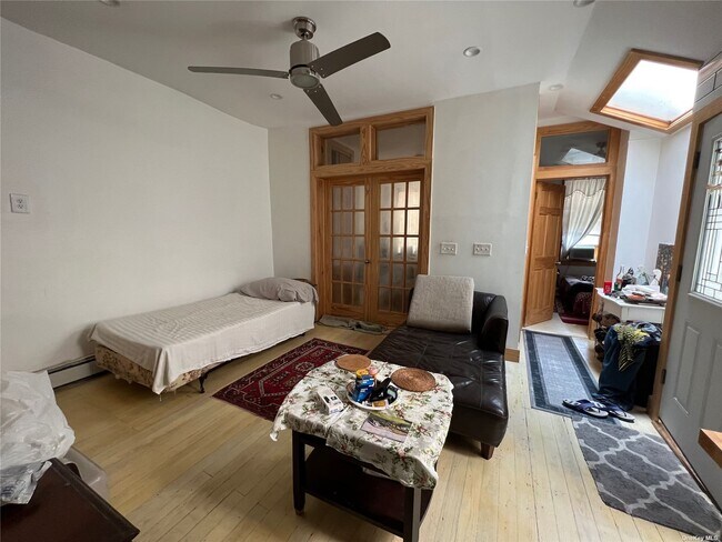 Foto del edificio - 103-61 104th St