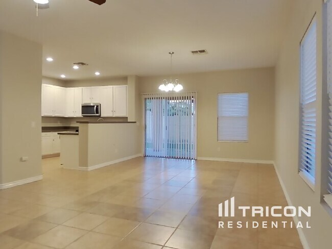Foto del edificio - 9582 N 82nd Lane Peoria AZ
