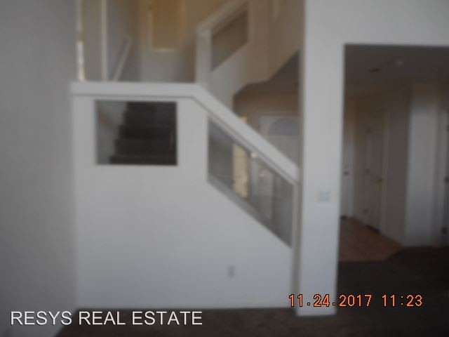 Building Photo - 9492 Encanto Cavern Ct