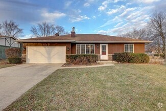 Building Photo - 547 Eichler Dr