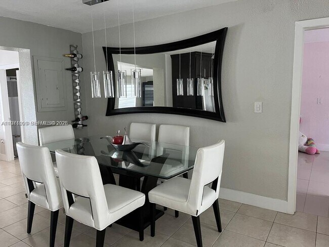 Foto del edificio - 12770 SW 18th St