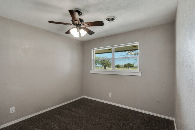 Foto del edificio - 2822 Lansing Blvd