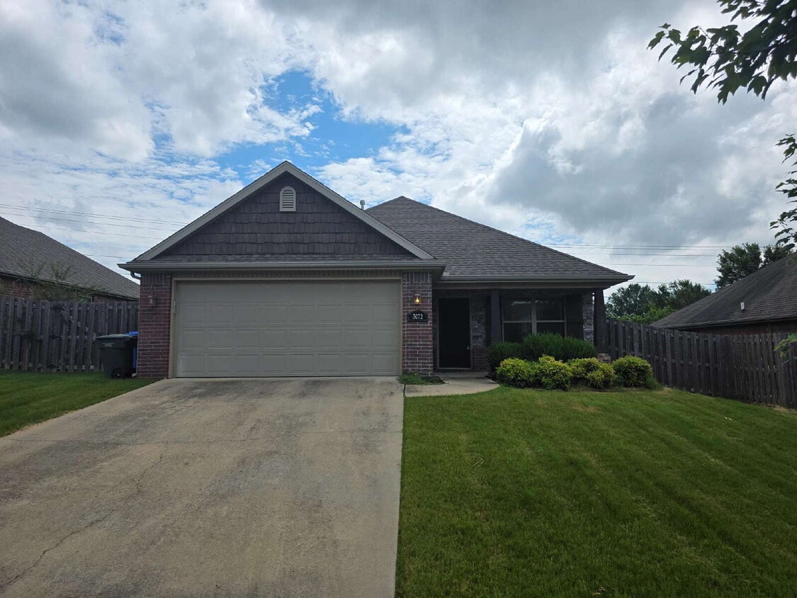 Photo - 3072 N Autumn Rose Ave