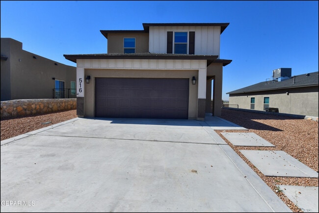Foto del edificio - 516 Logwood Ave