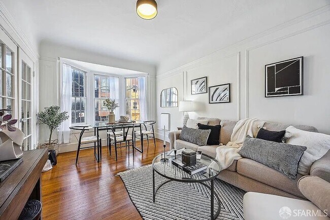 Foto del edificio - 3321 7th St