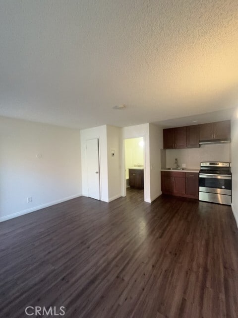 Building Photo - 3859 Stobbs Way