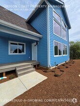 Building Photo - 4822 SW 48th Ct