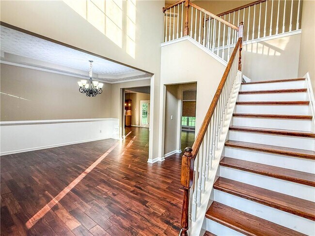 Building Photo - 2959 Belfaire Crest Ct