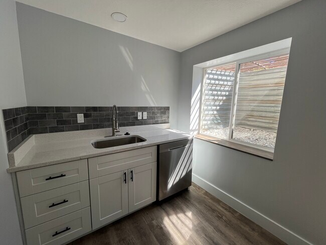 Foto del edificio - 315 W 500 S St