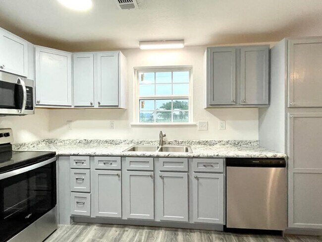 Foto del edificio - 13171 Sandpiper Rd