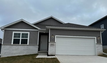 Building Photo - 8825 S 185th St