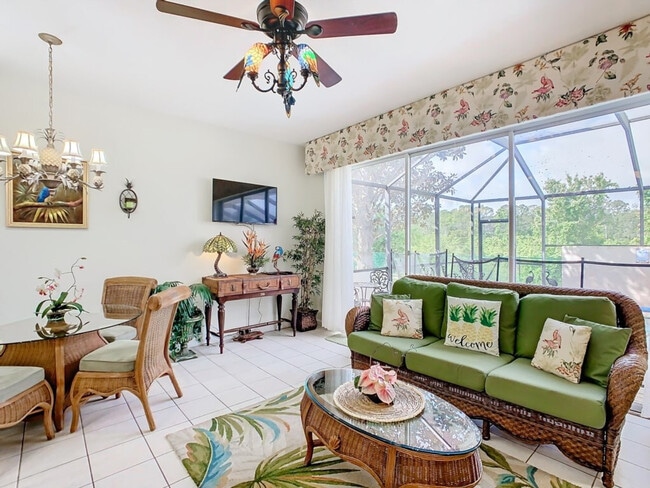 Building Photo - 2314 Silver Palm Dr