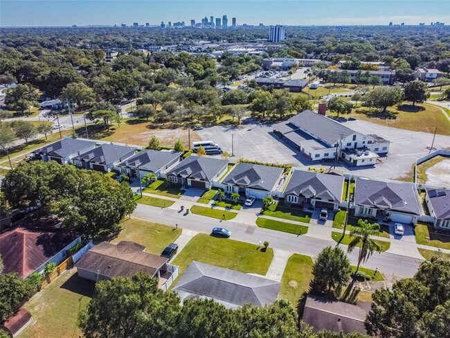 Foto del edificio - 1709 W Louisiana Ave
